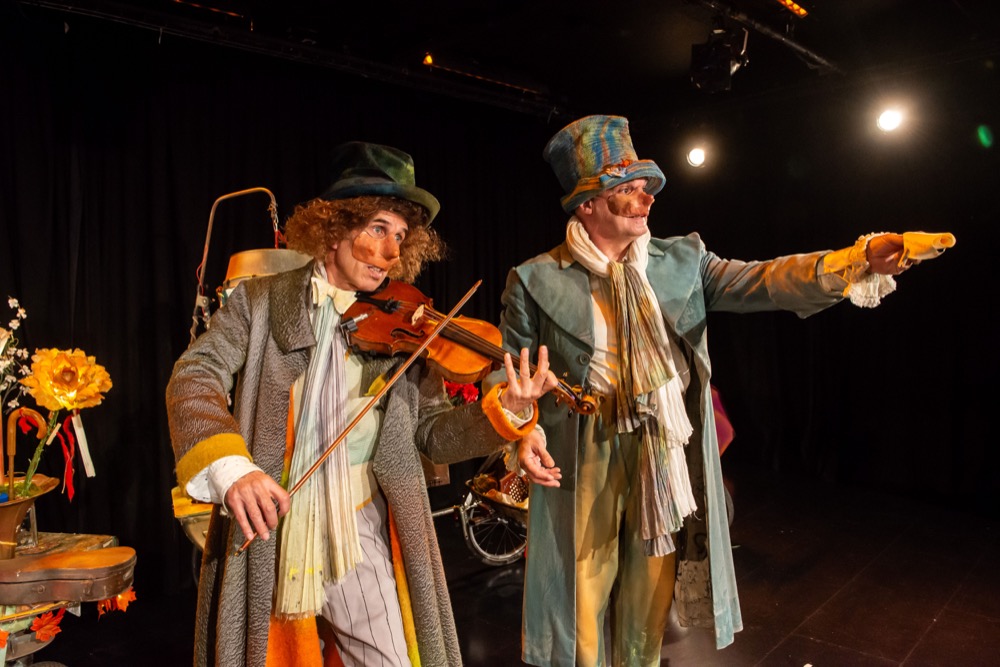 Les Voyageurs Errants